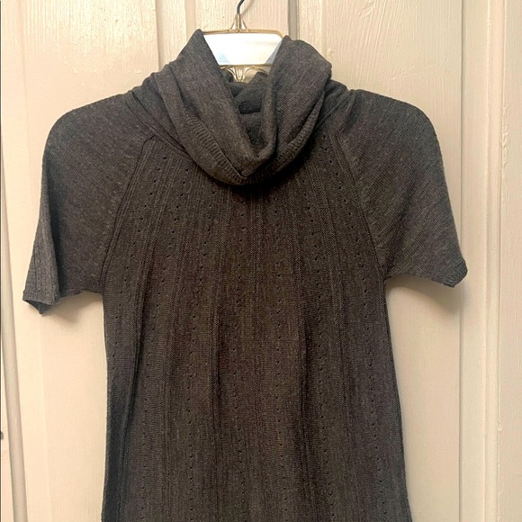 H&M Gray Knit Sweater - Picture 1 of 5